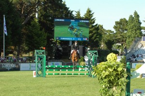 Audrey Florenceau avec Roxana Dam (c) handi-equi-compet