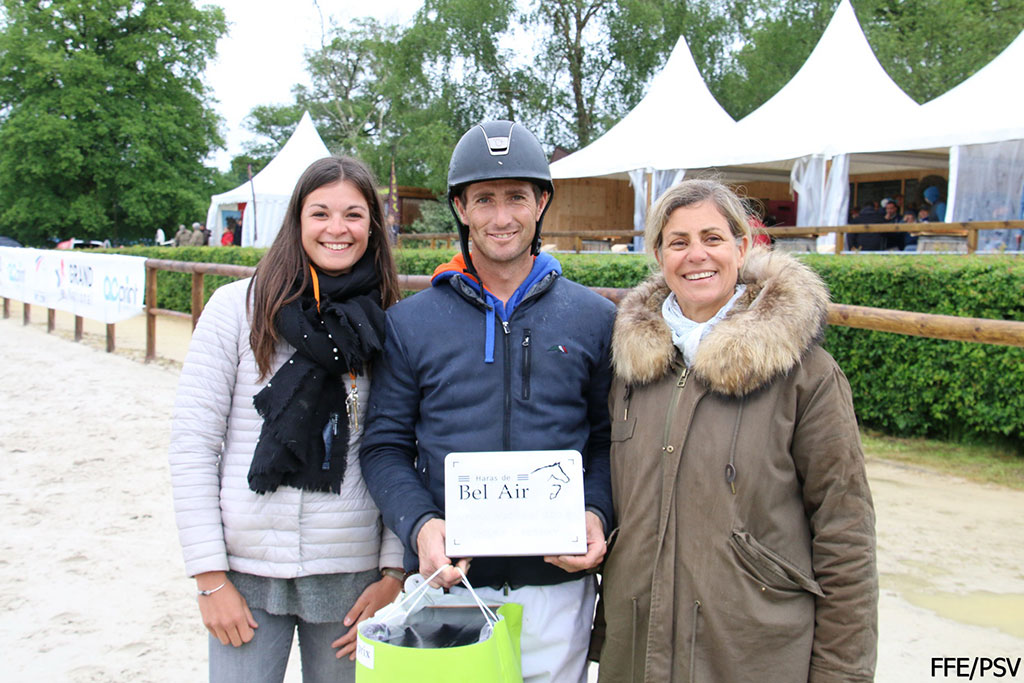 Saut d'obstacles Tours Pernay Julien Gonin