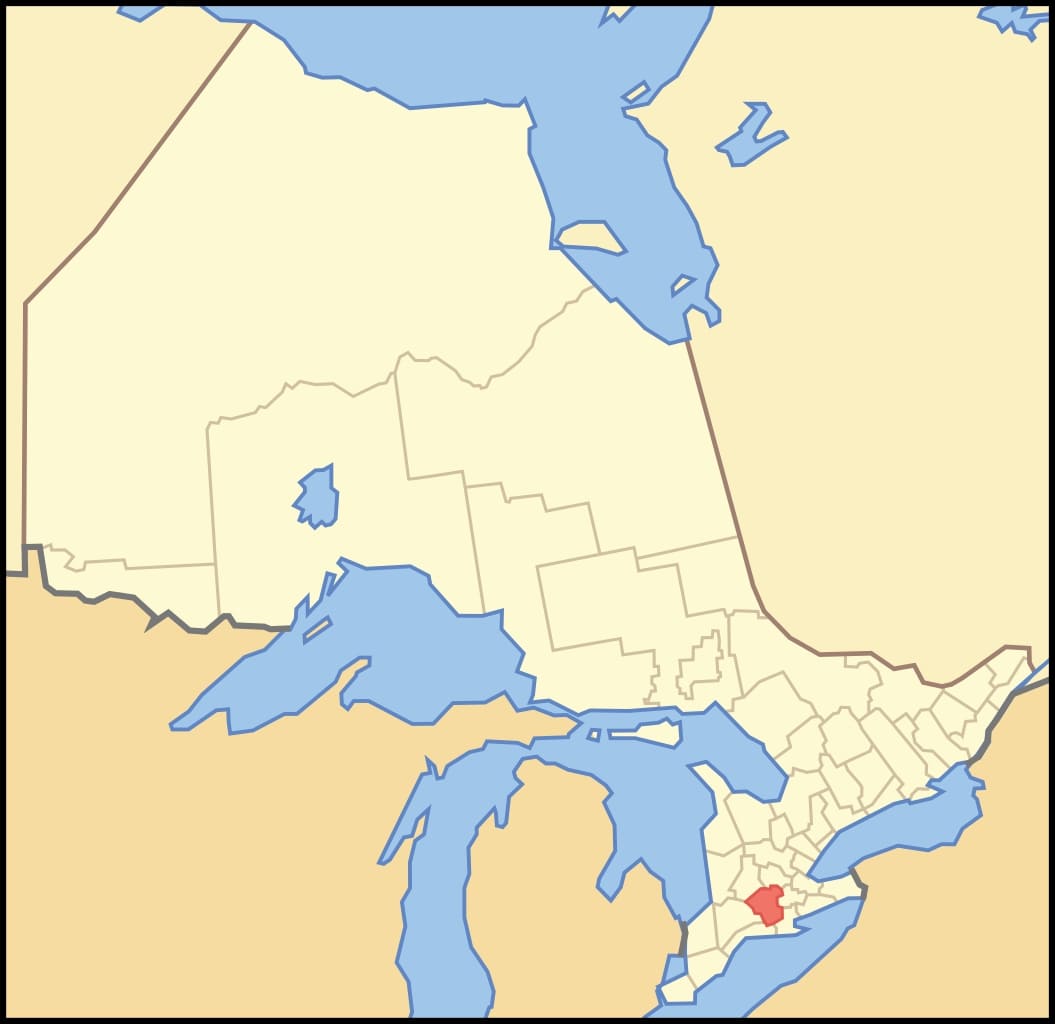 Étrangle à la grange d’embarquement de l’Ontario