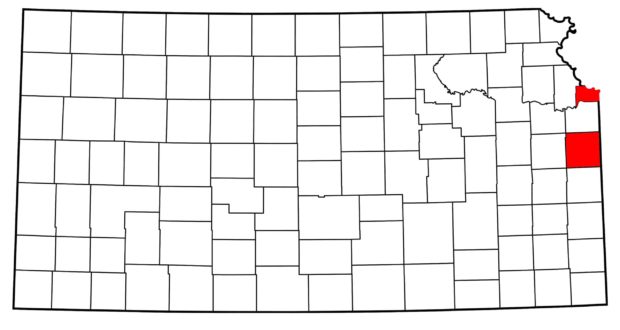 Maps showing counties with confirmed cases of Strangles in Ohio, Michigan, and Florida